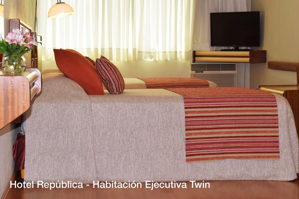 Hotel Solans Republica Rosario Eksteriør billede